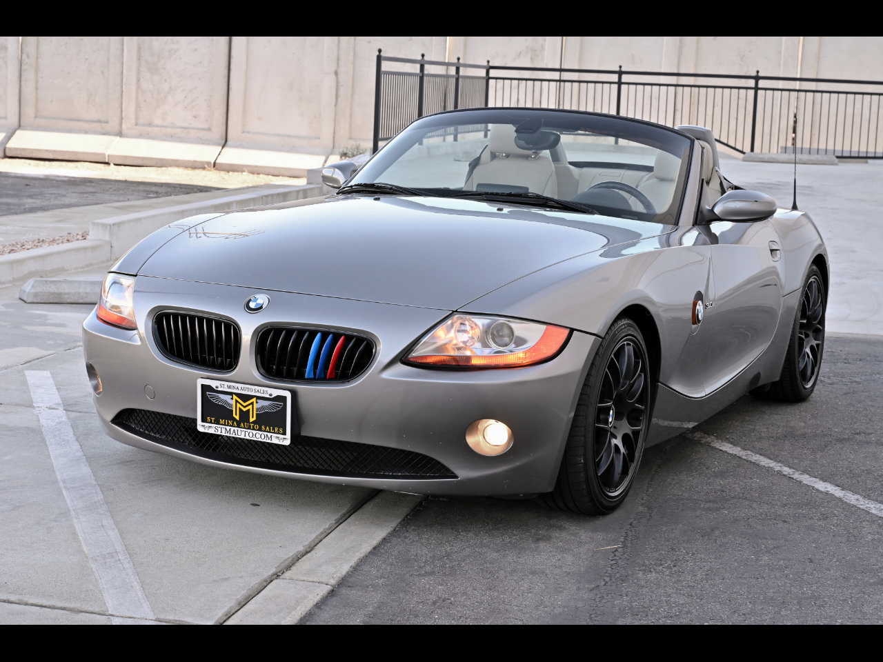 Used 2004 BMW Z4 for Sale Near Me - Autotrader
