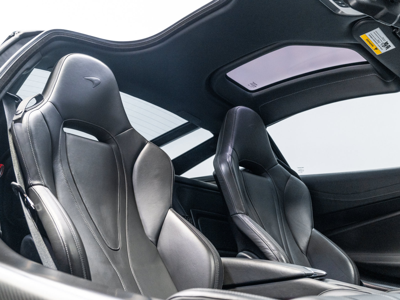 Used 2018 McLaren 720S Luxury photo 91