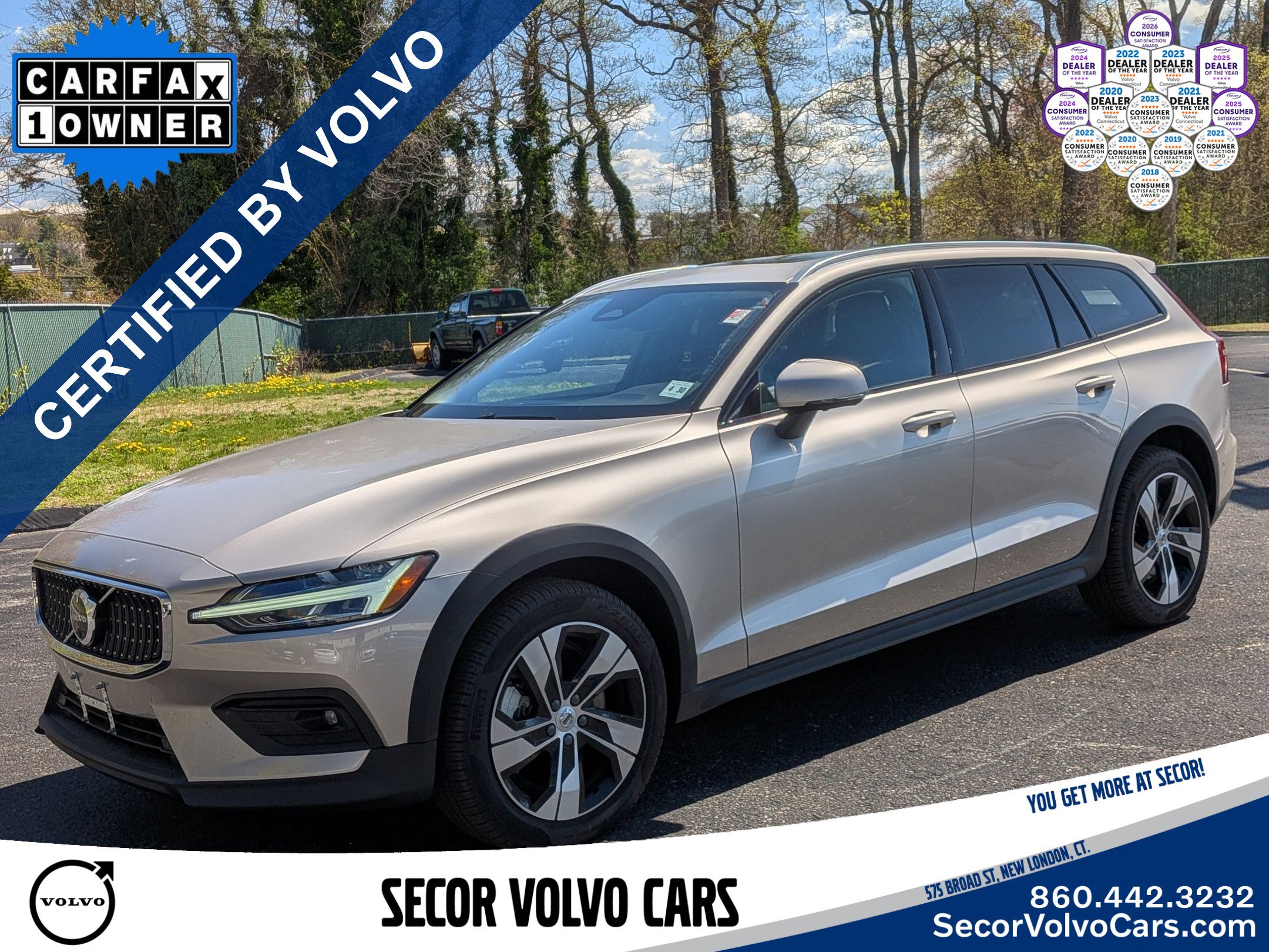 Used 2025 Volvo V60 B5 Cross Country Plus