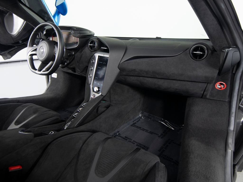Used 2024 McLaren 750S Spider photo 30