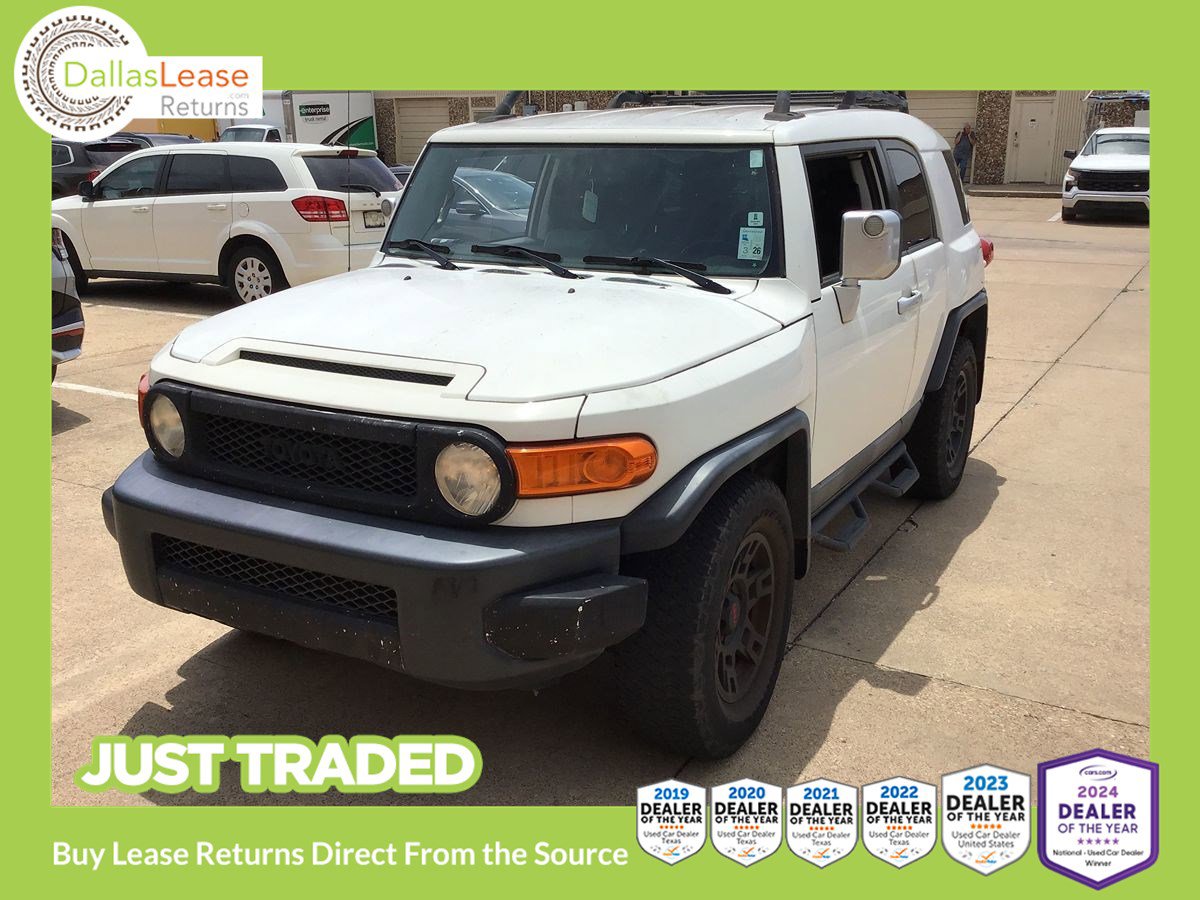 Used 2011 Toyota FJ Cruiser 2WD w/ Upgrade Pkg