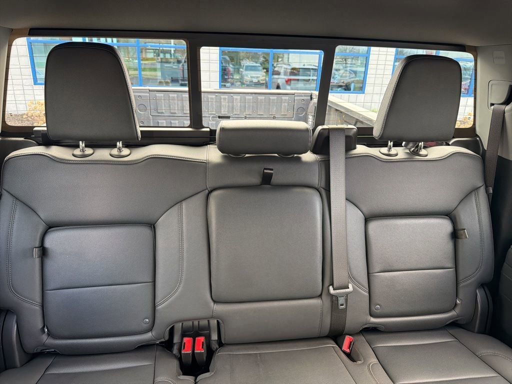 2025 GMC Sierra 2500 SLT