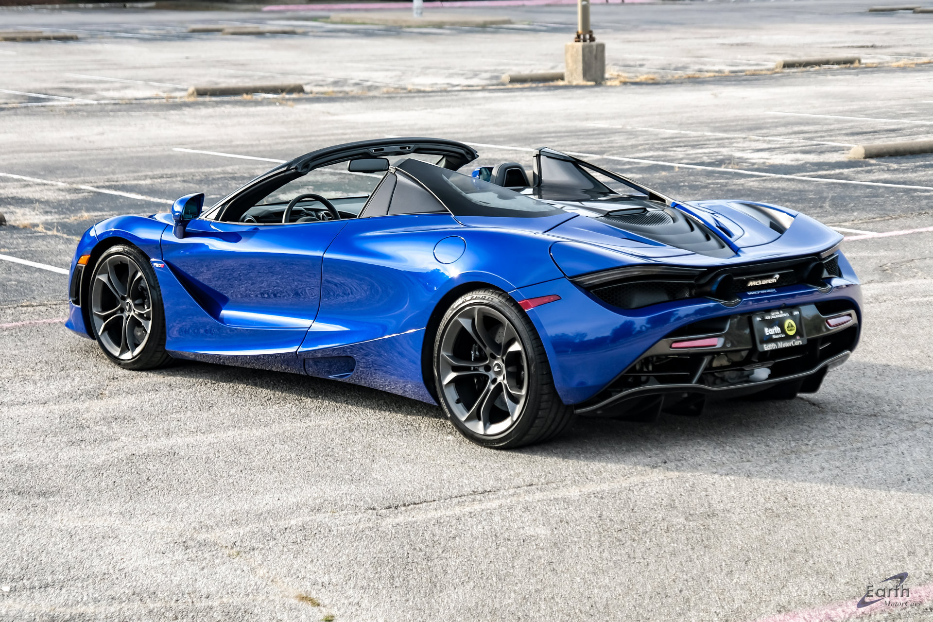 Used 2022 McLaren 720S Spider photo 15