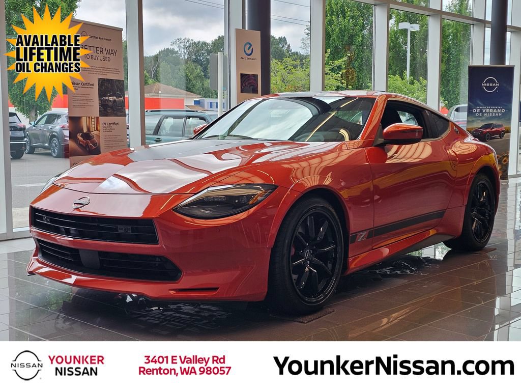 New 2024 Nissan Z Performance w/ Heritage Edition