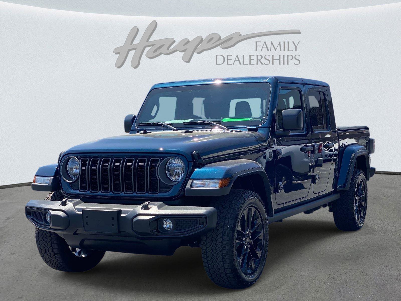2025 Jeep Gladiator Sport
