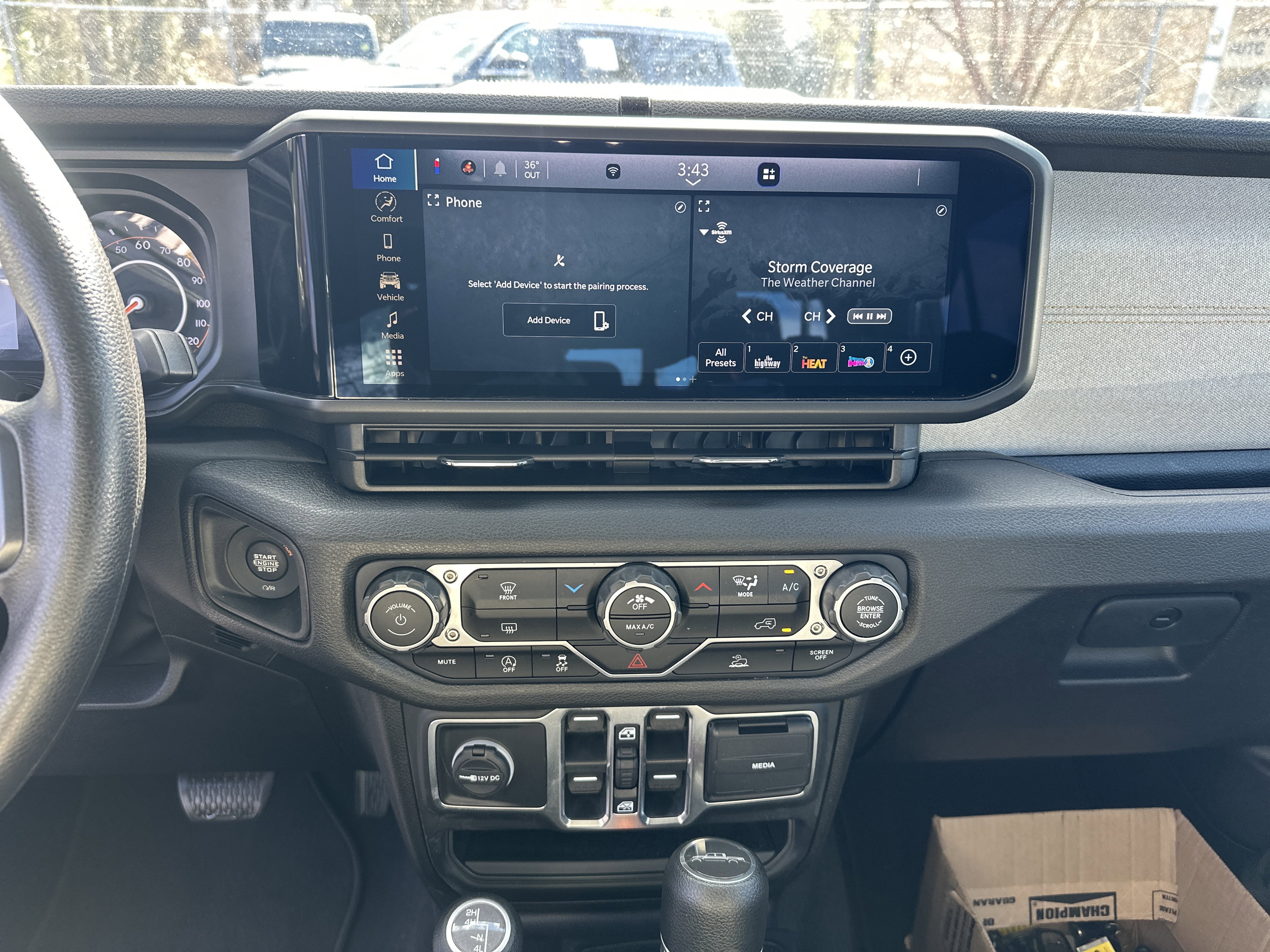 2025 Jeep Gladiator Sport