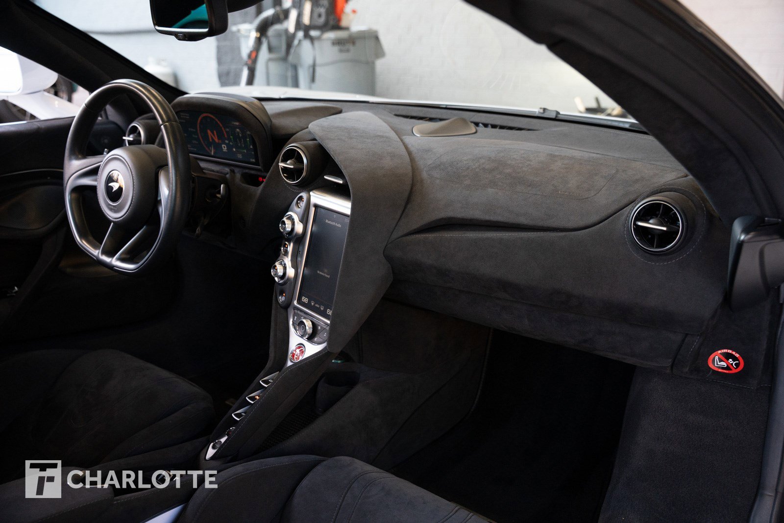 Used 2020 McLaren 720S Spider photo 29