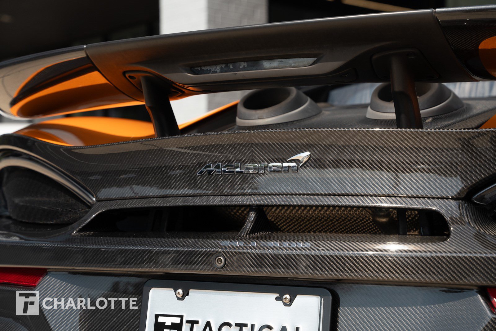 Used 2019 McLaren 600LT photo 18