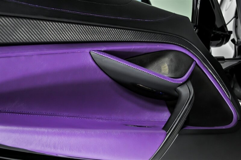 Used 2019 McLaren 720S photo 18