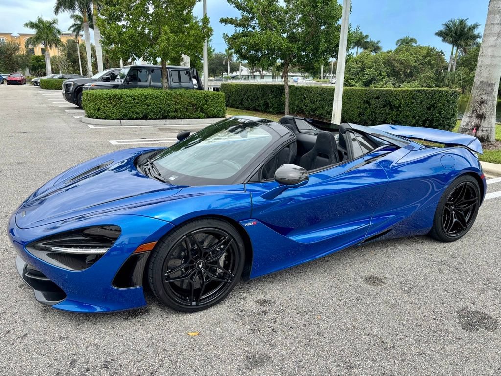 Used 2022 McLaren 720S Spider photo 15