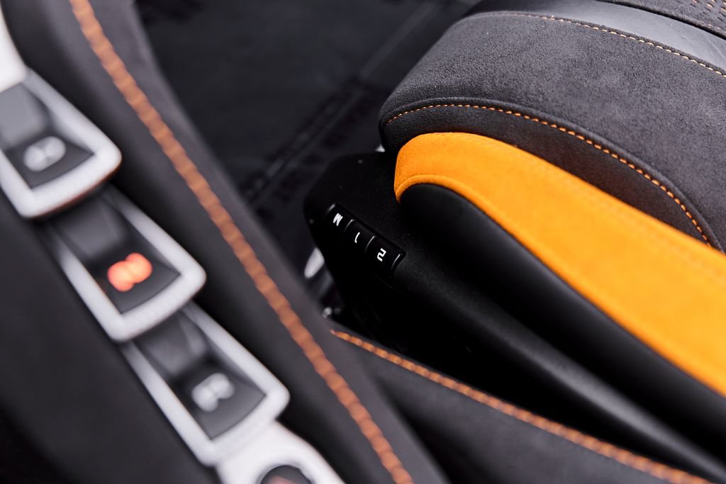 Used 2025 McLaren 750S Spider photo 57