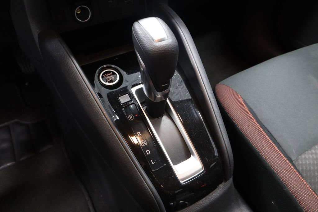 2024 Nissan Versa SR