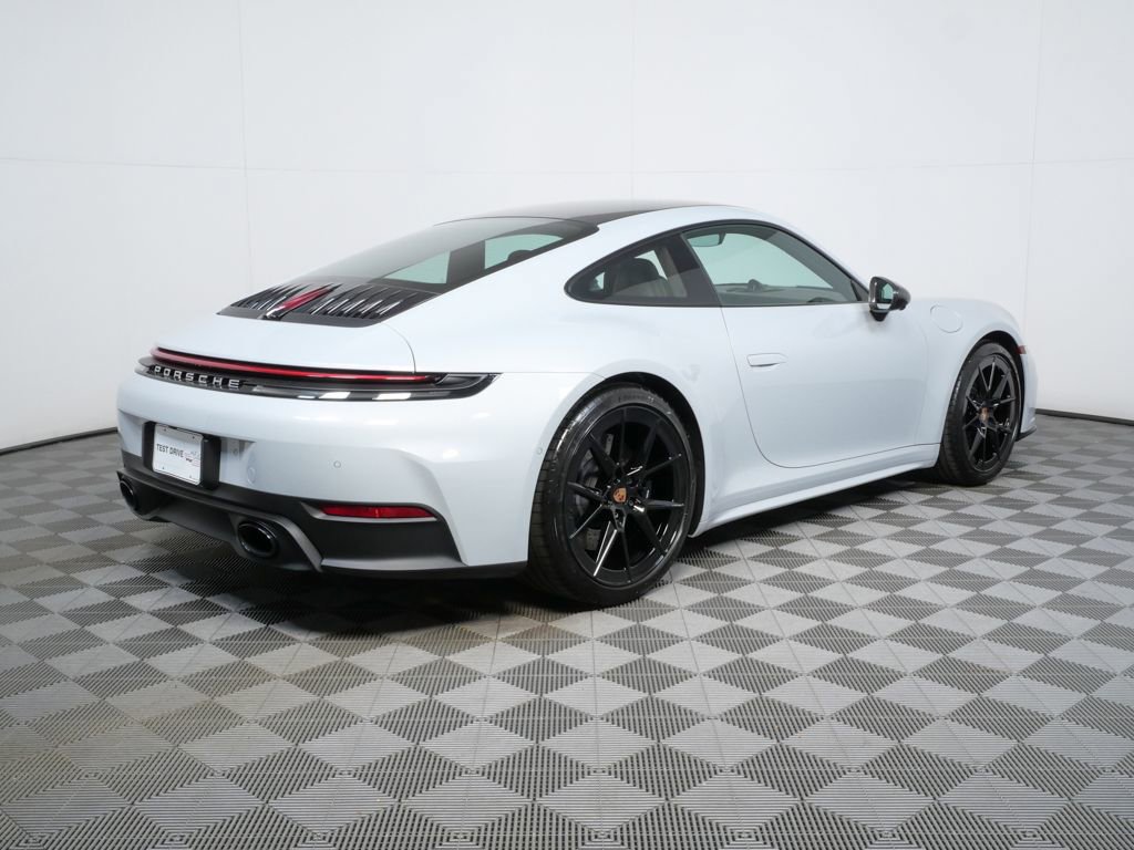 2025 Porsche 911 Carrera S