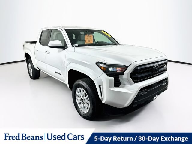 Used 2025 Toyota Tacoma SR5
