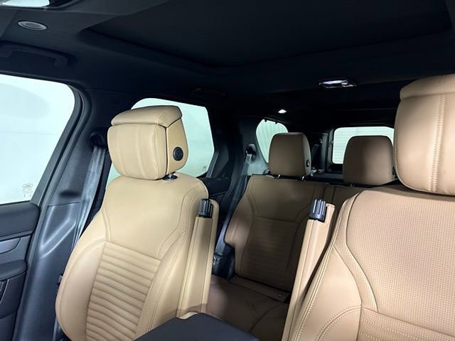 2025 Land Rover Discovery Dynamic SE