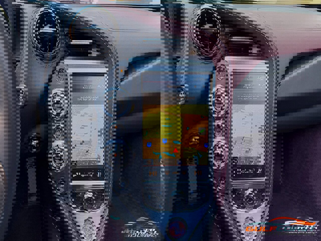 Used 2020 McLaren 720S Performance photo 21