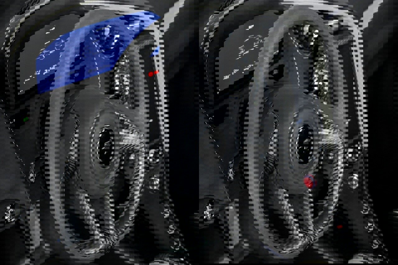 Used 2021 McLaren 765LT photo 28