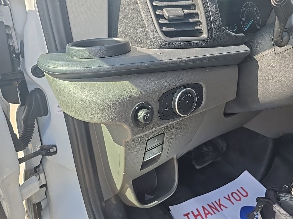 2023 Ford Transit 250 Medium Roof