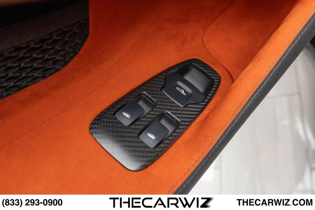 Used 2020 McLaren 600LT Spider photo 38