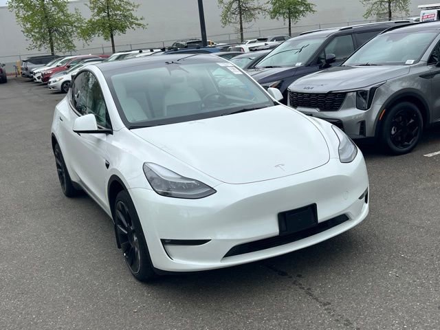 2023 Tesla Model Y Long Range