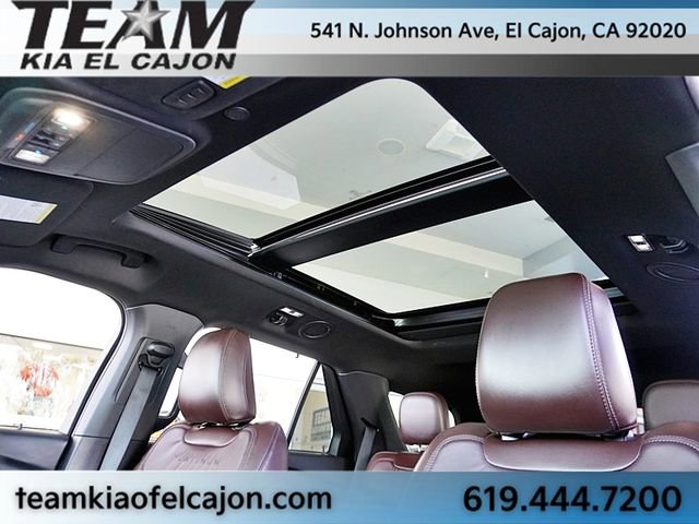 2021 Ford Explorer Platinum