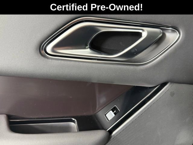 2026 Land Rover Range Rover Velar Dynamic SE