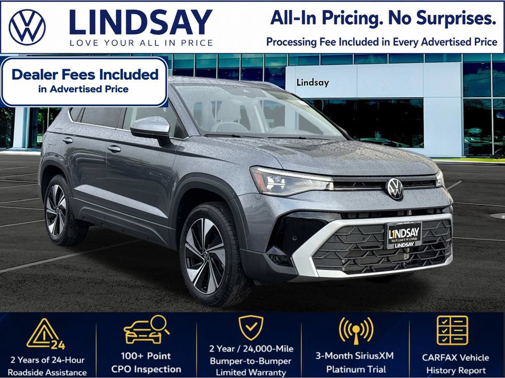 Certified 2025 Volkswagen Taos SE w/ Panoramic Sunroof Package