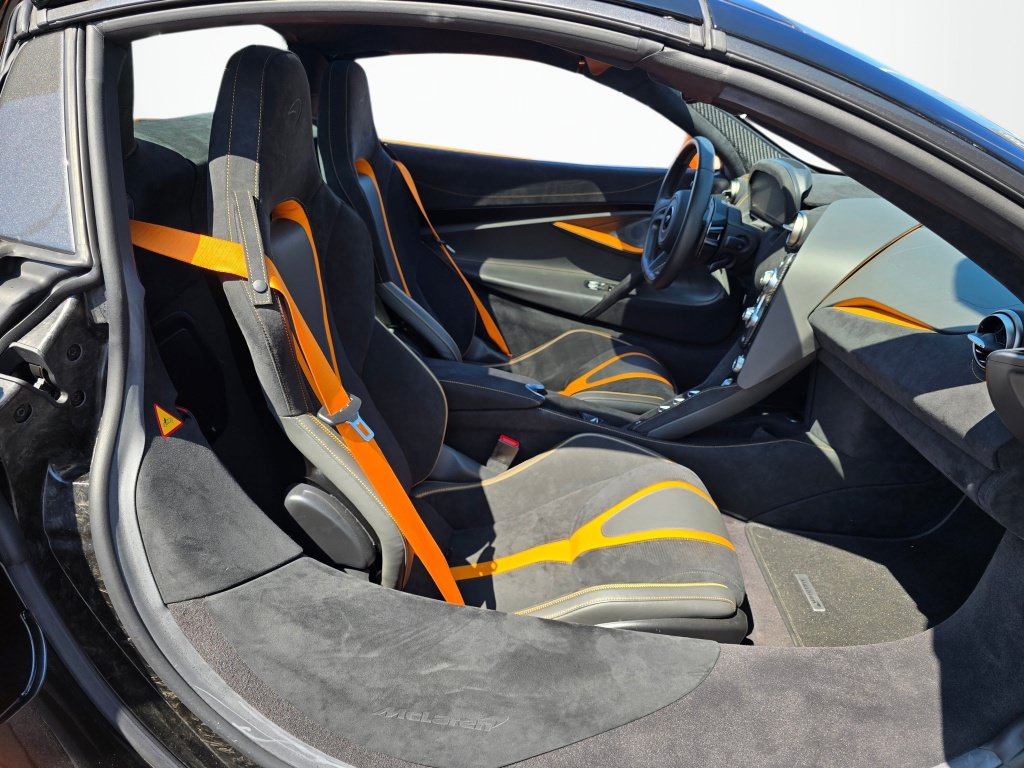 Used 2022 McLaren 720S Performance photo 40