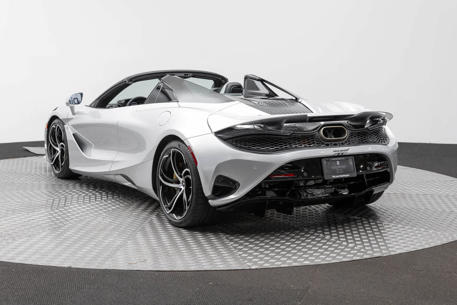 New 2027 McLaren 750S Spider 4