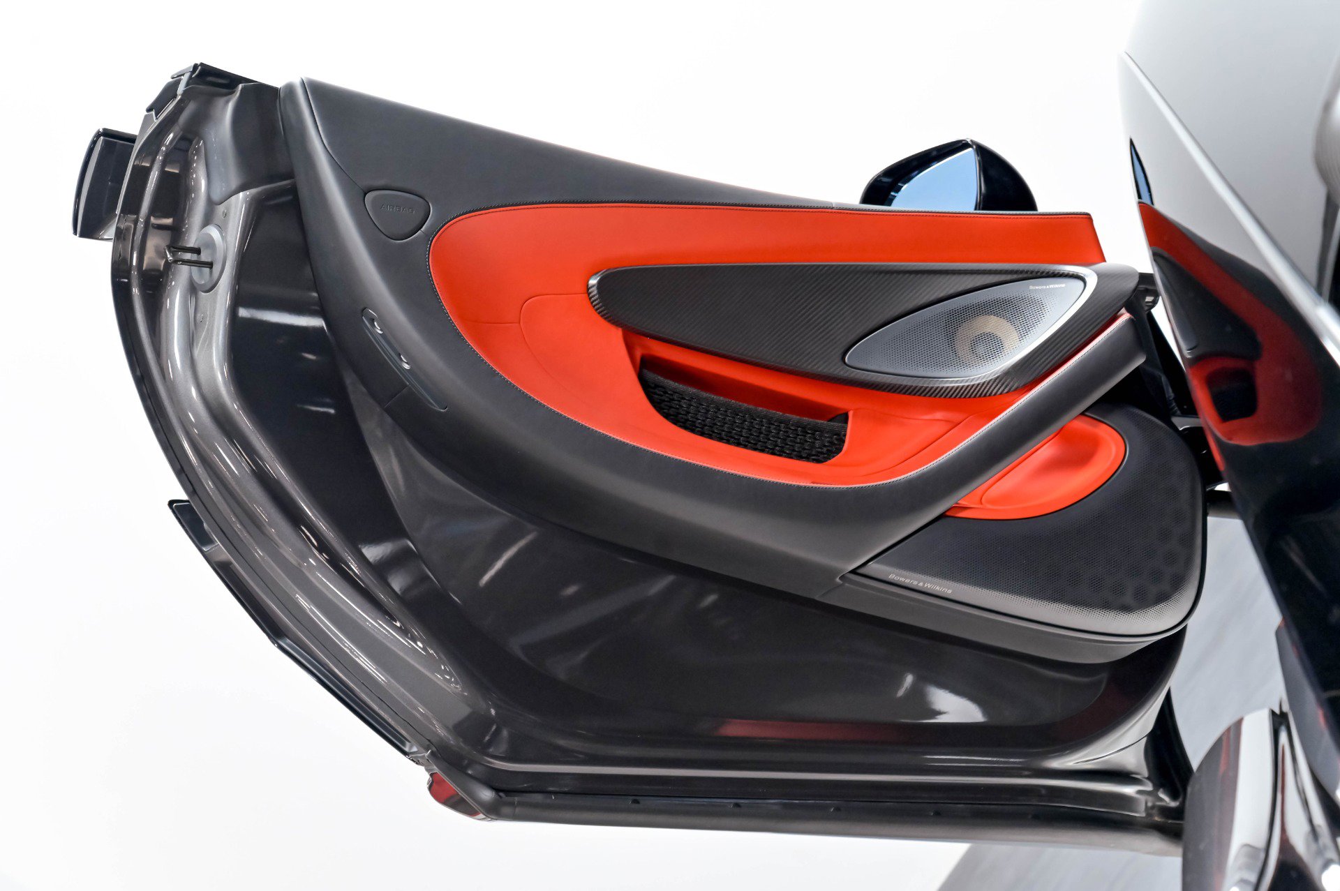 Used 2019 McLaren 600LT photo 47