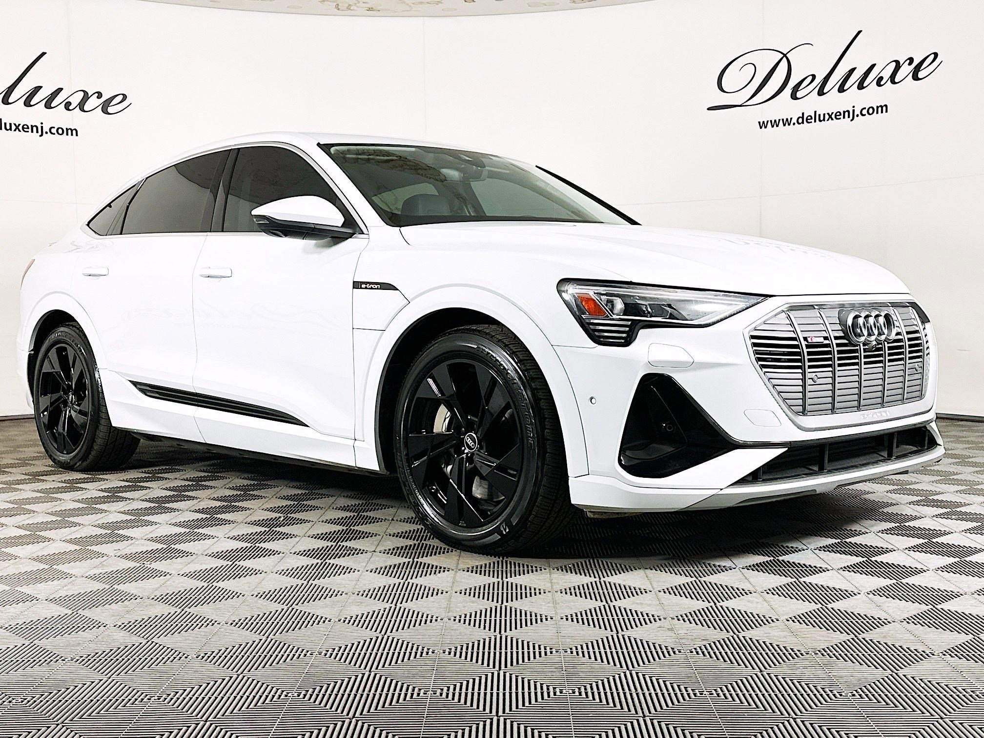 Used 2022 Audi e-tron Premium Plus w/ Premium Plus Package