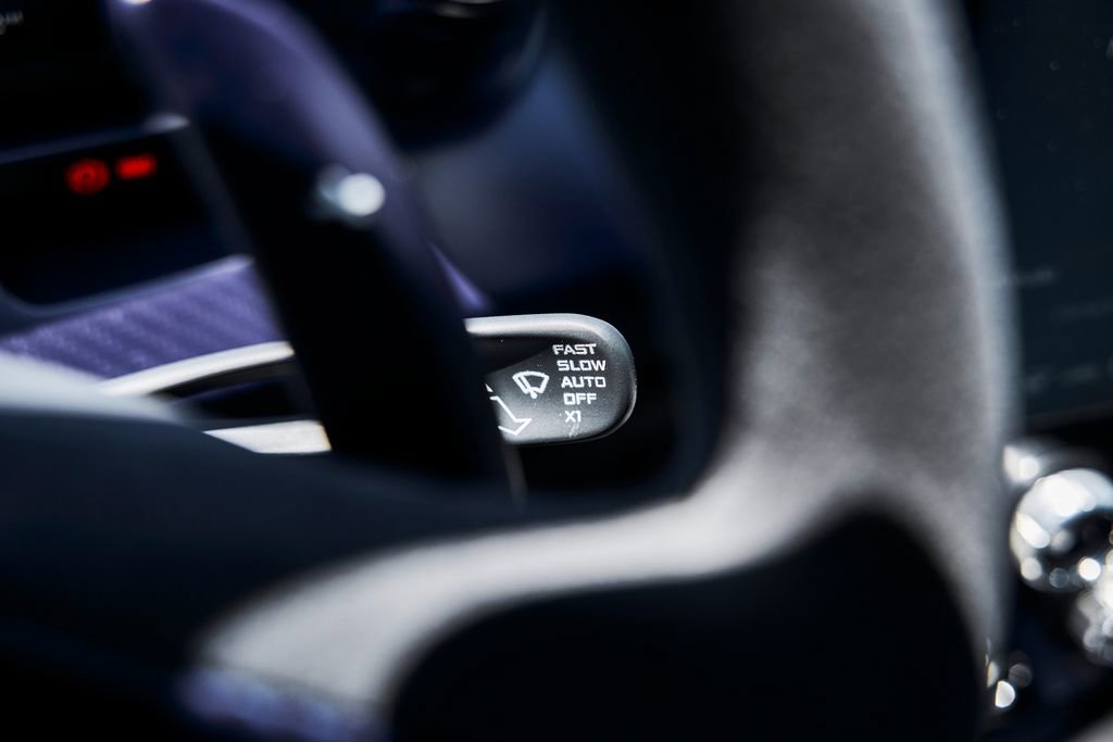 Used 2019 McLaren Senna photo 61