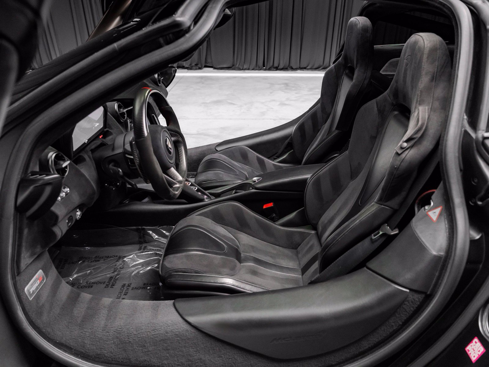 Used 2018 McLaren 720S Luxury photo 55