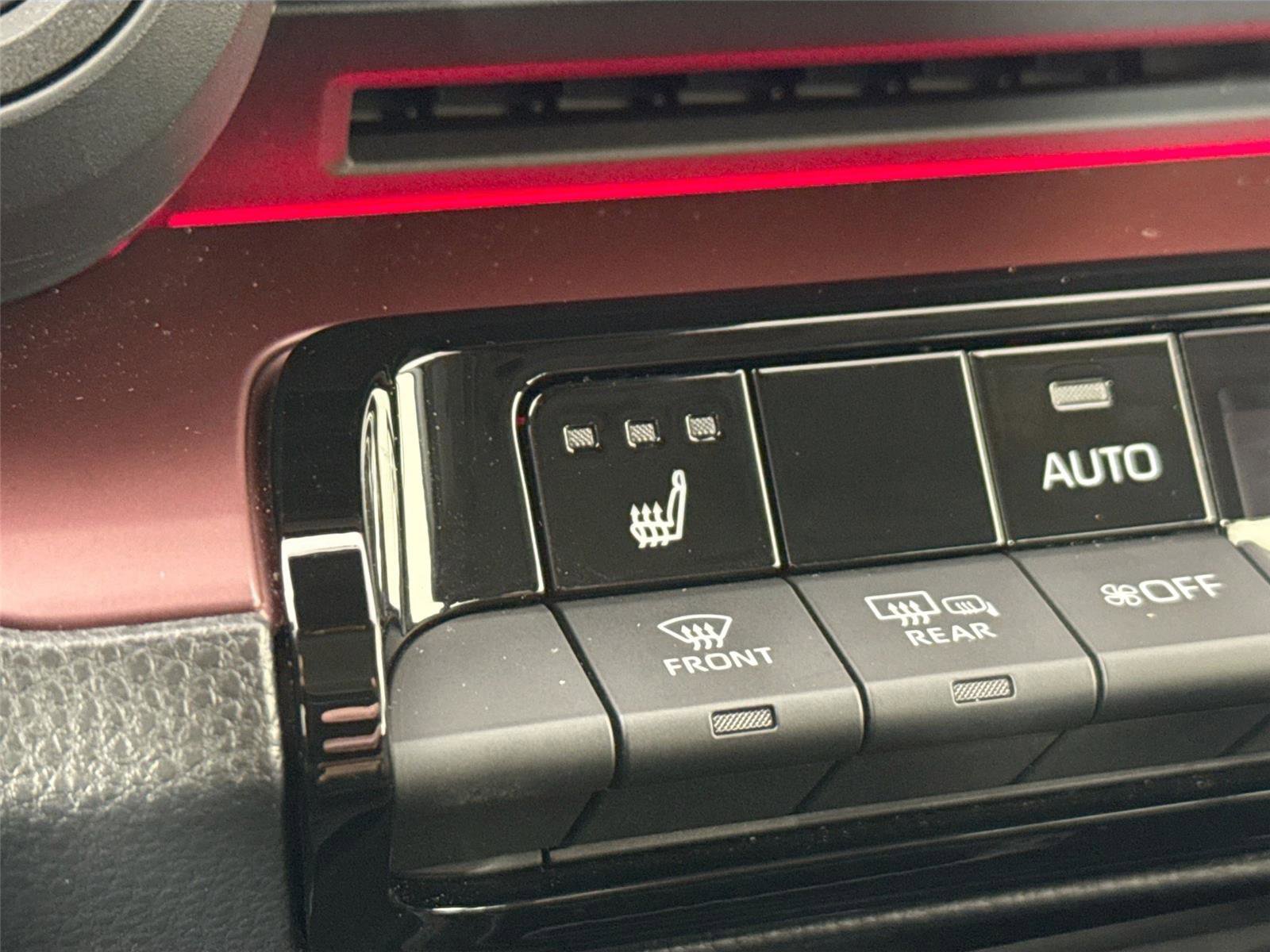 2025 Toyota Prius Plug-In Hybrid