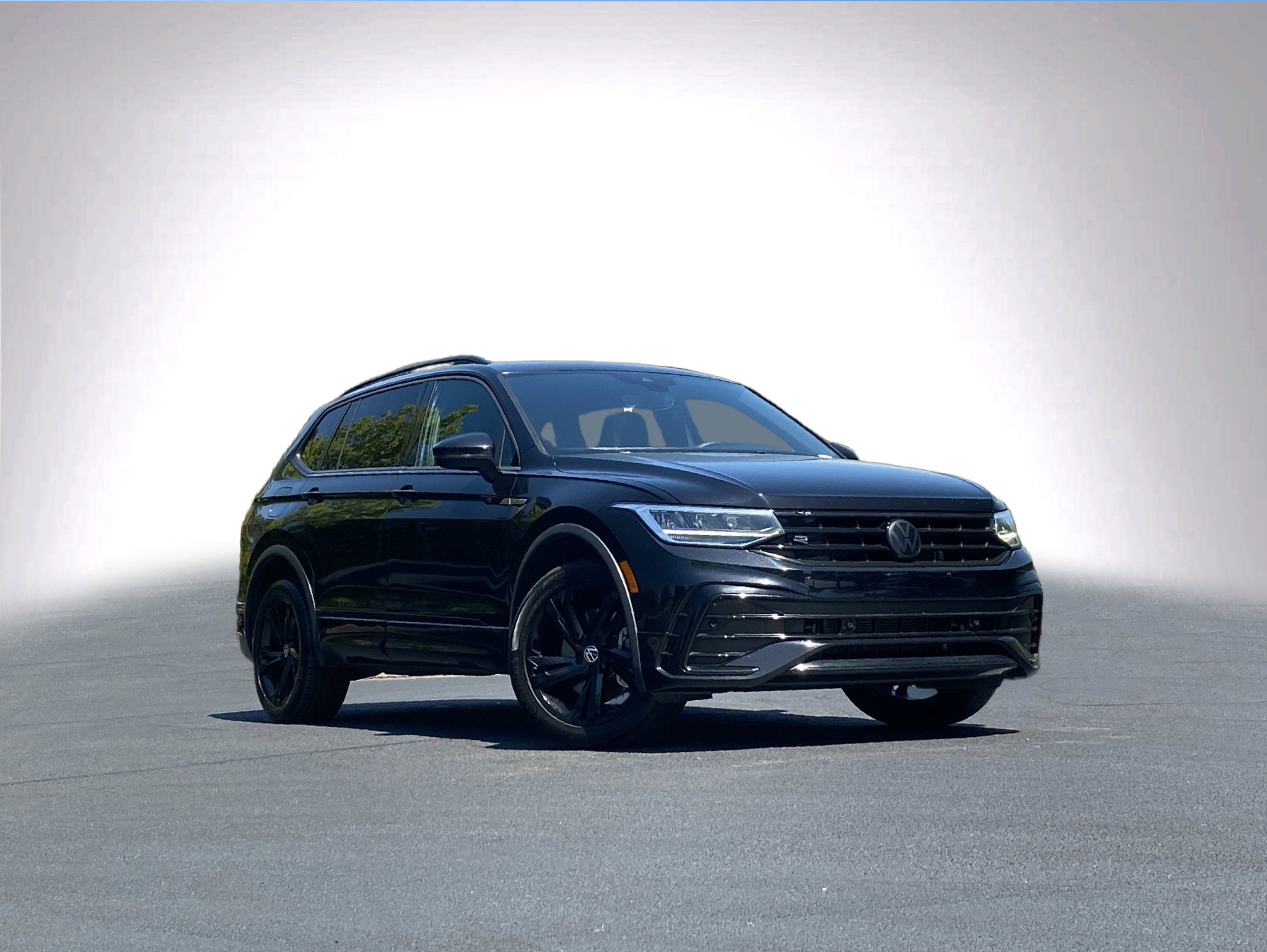 2023 Volkswagen Tiguan SE R-Line