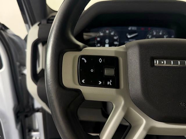 2022 Land Rover Defender 110 SE