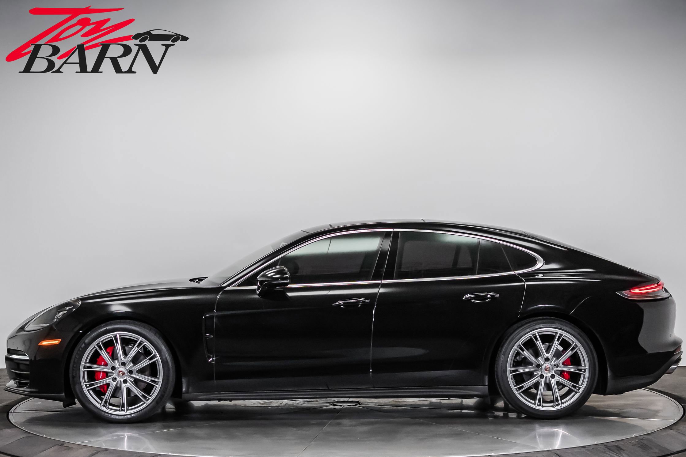 2022 Porsche Panamera 4S