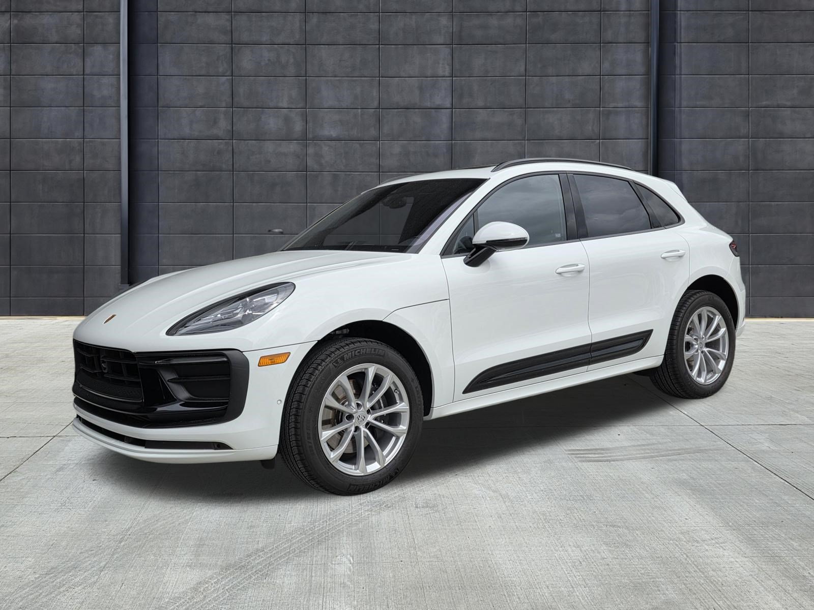 Certified 2025 Porsche Macan