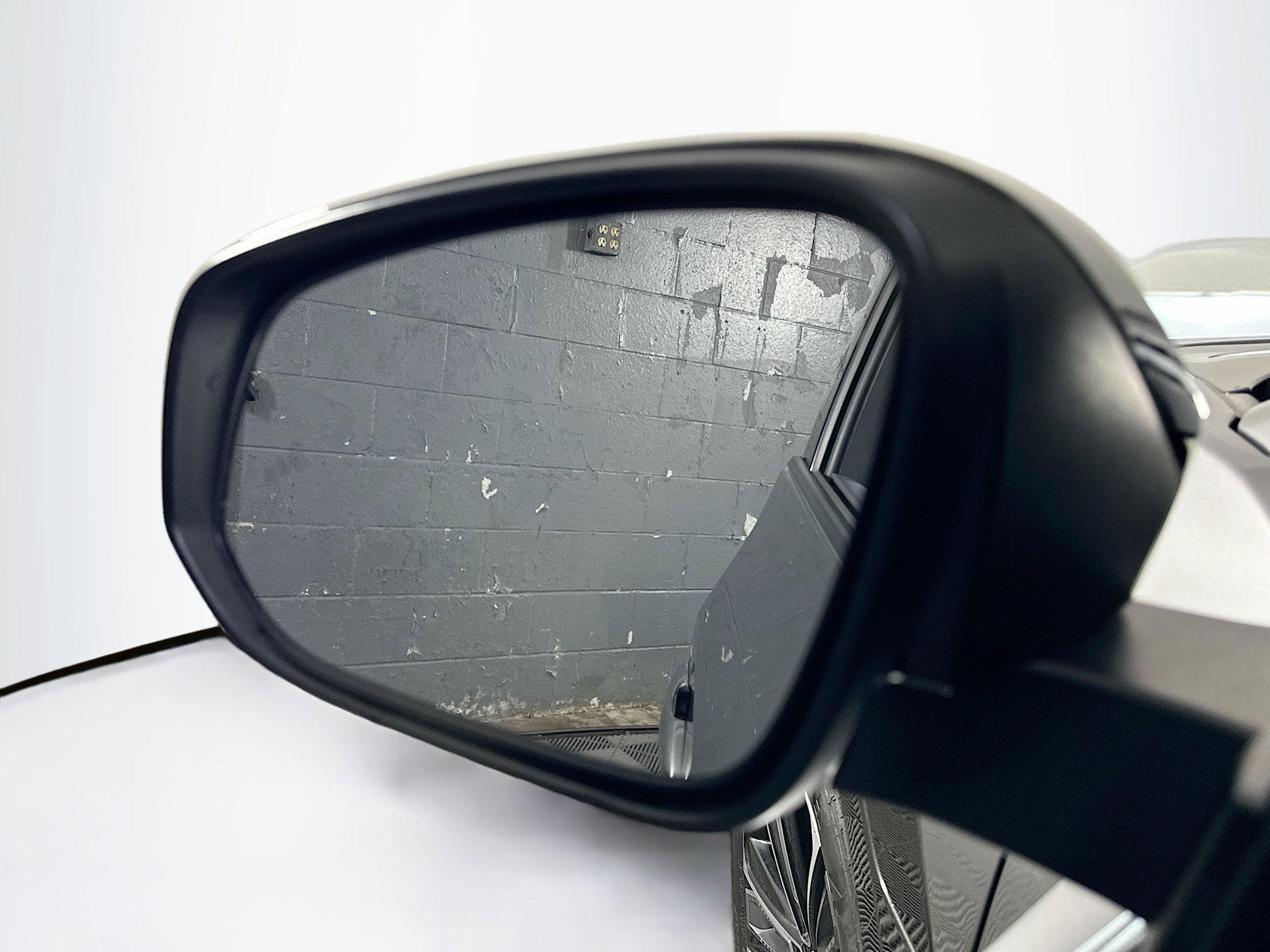 2023 Toyota bZ4X Limited