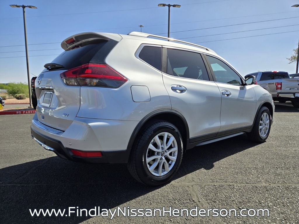 2020 Nissan Rogue SV