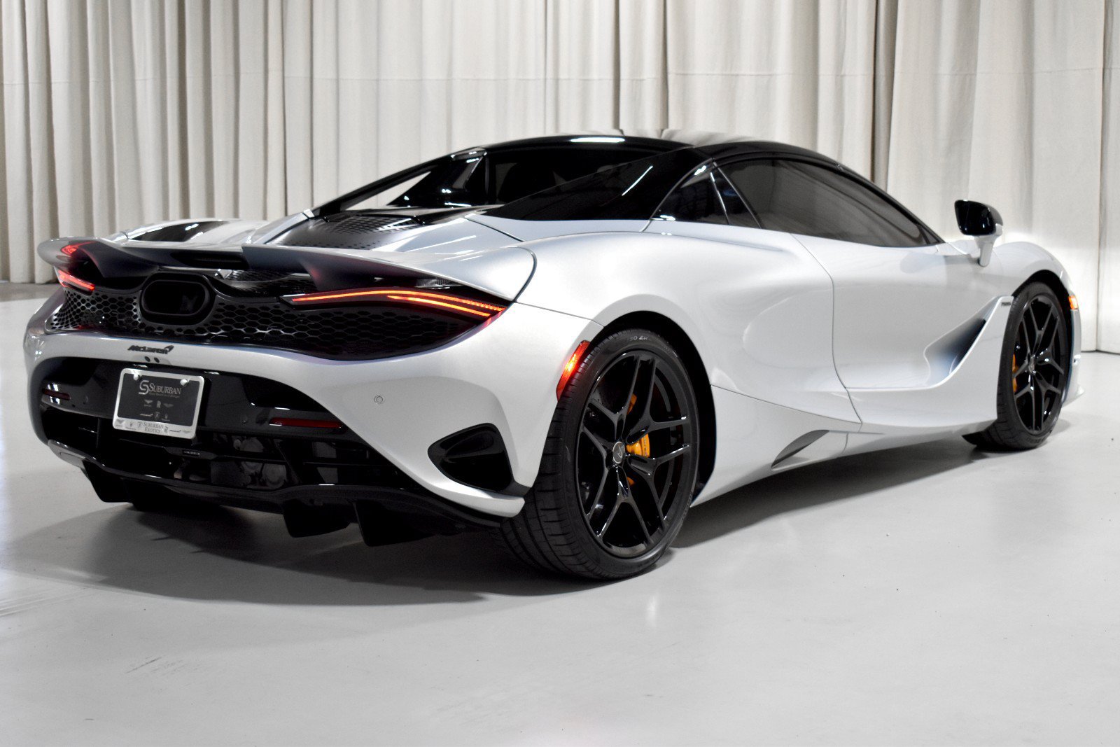 Used 2025 McLaren 750S Spider photo 12