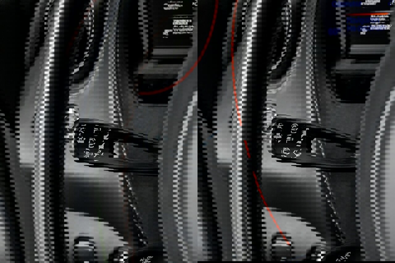 Used 2018 McLaren 720S photo 32