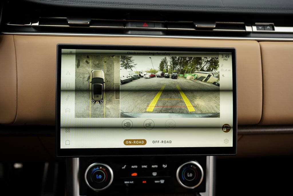 2023 Land Rover Range Rover SE