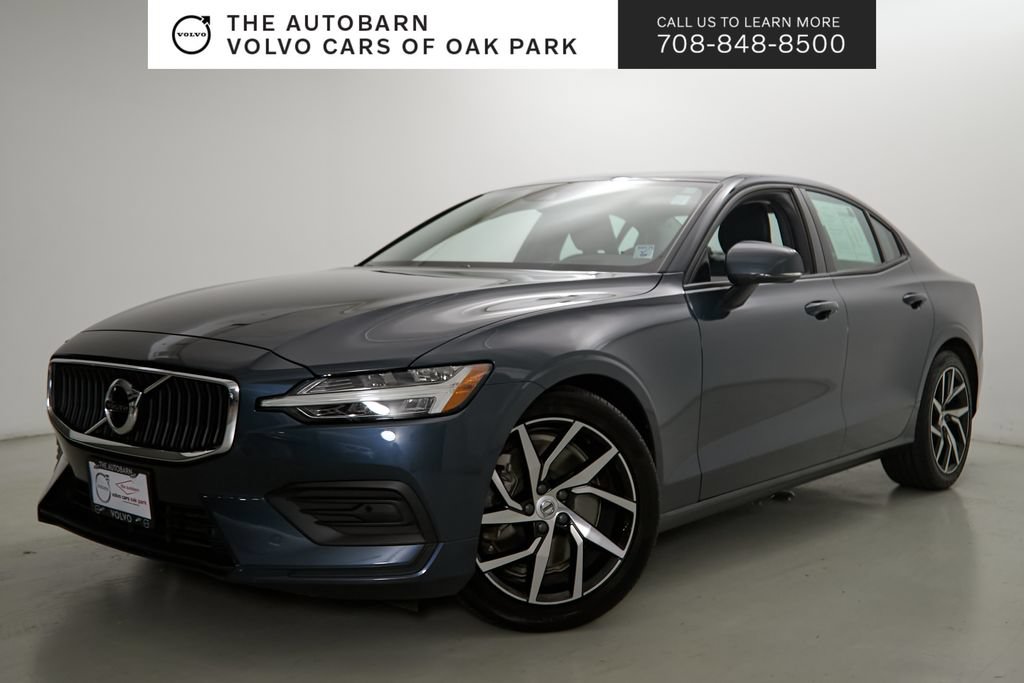 Used 2019 Volvo S60 T6 Momentum w/ Premium Package