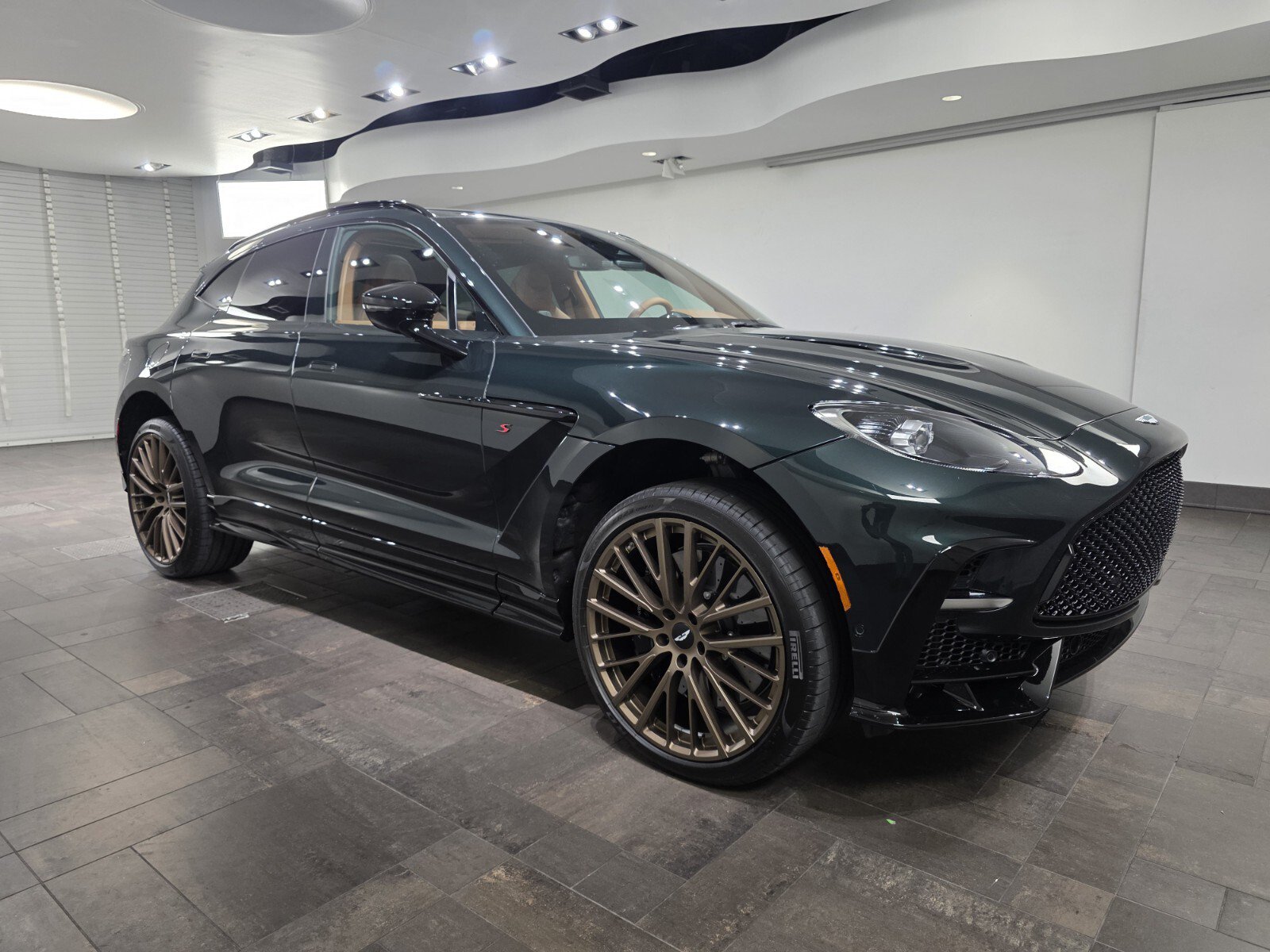 New 2026 Aston Martin DBX 707