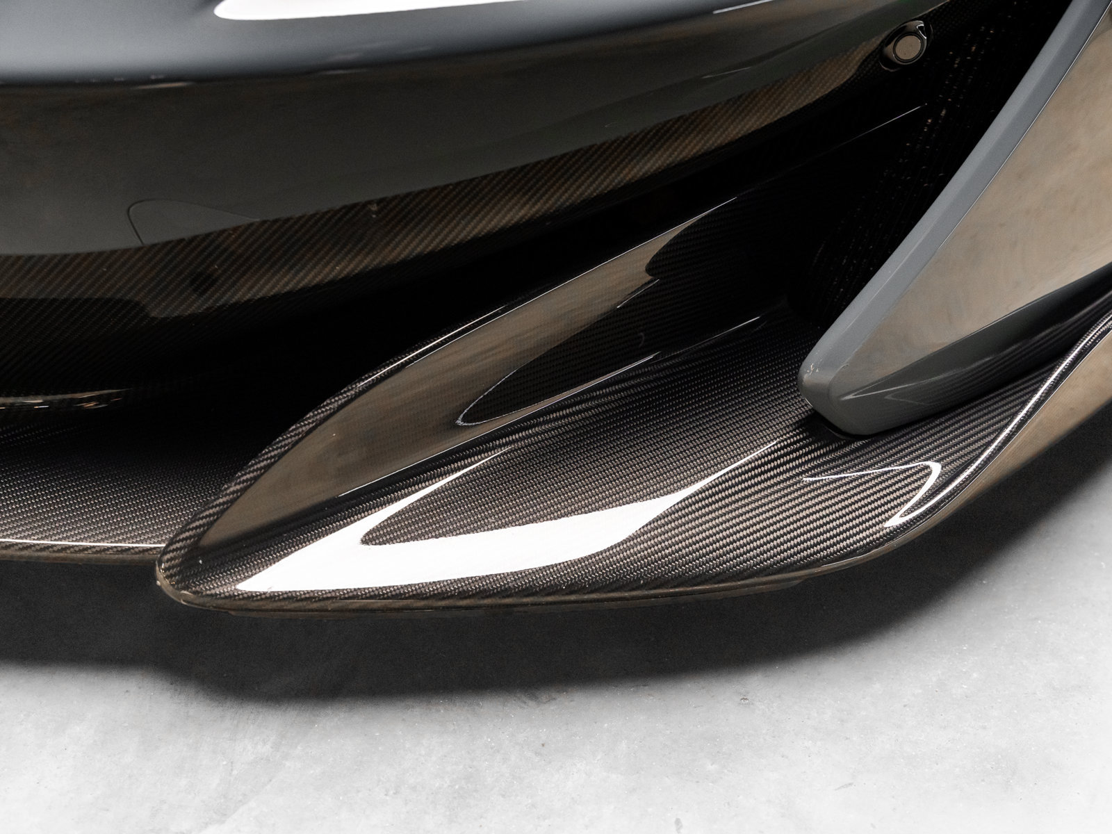 Used 2019 McLaren 600LT photo 2