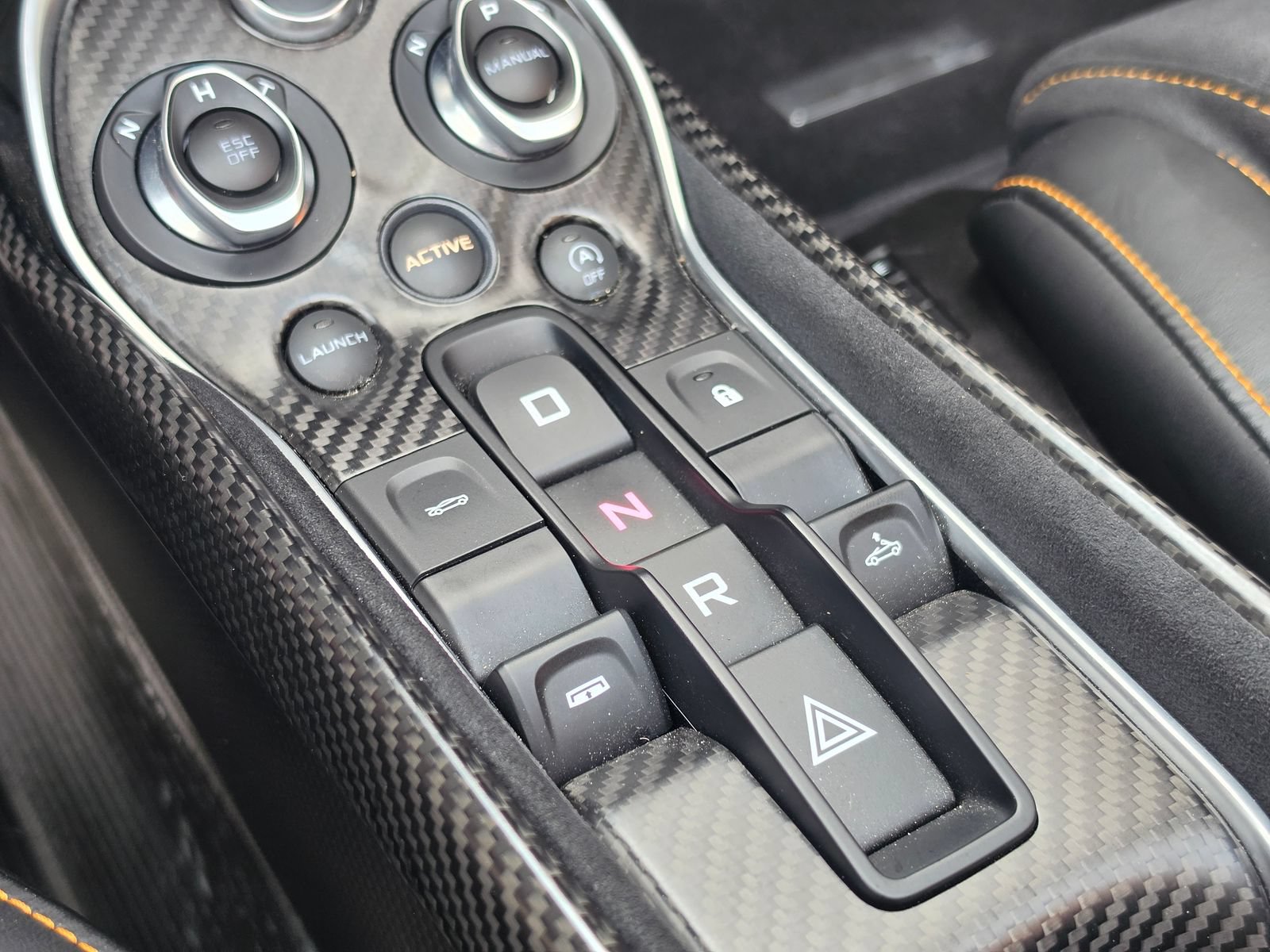 Used 2020 McLaren 600LT Spider photo 19