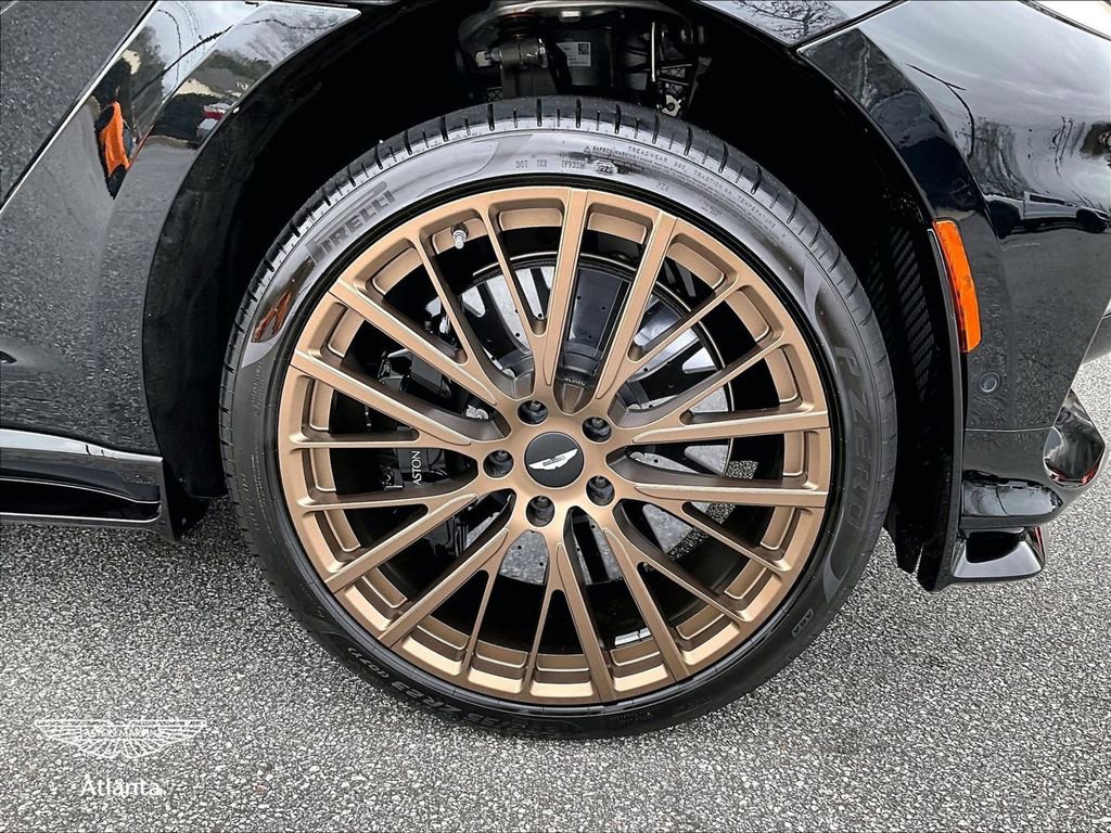 2026 Aston Martin DBX 707