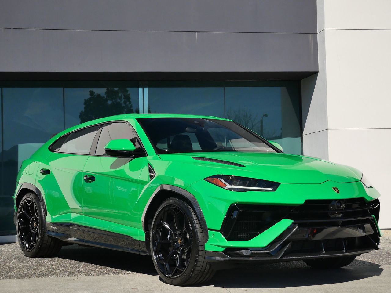 Used 2024 Lamborghini Urus Performante