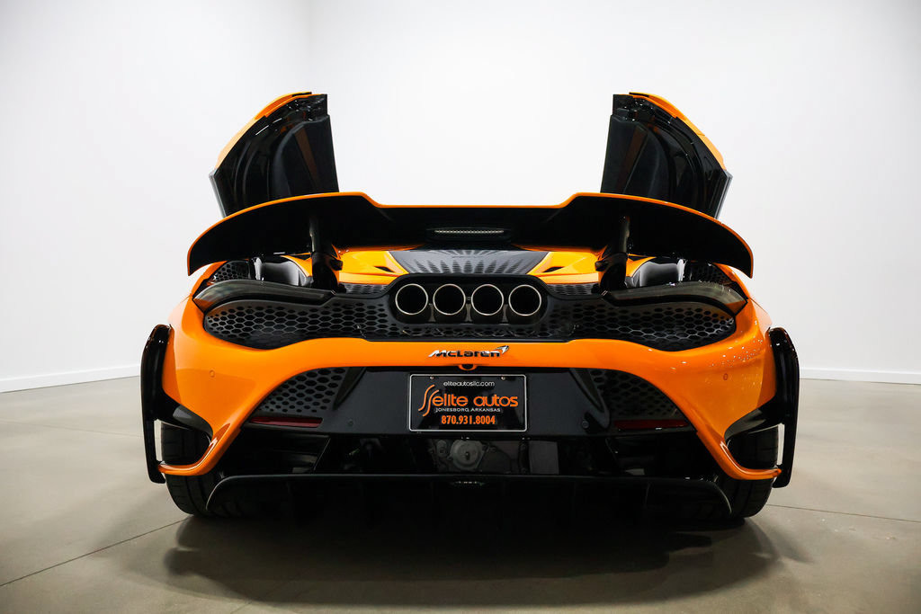 Used 2022 McLaren 765LT photo 79